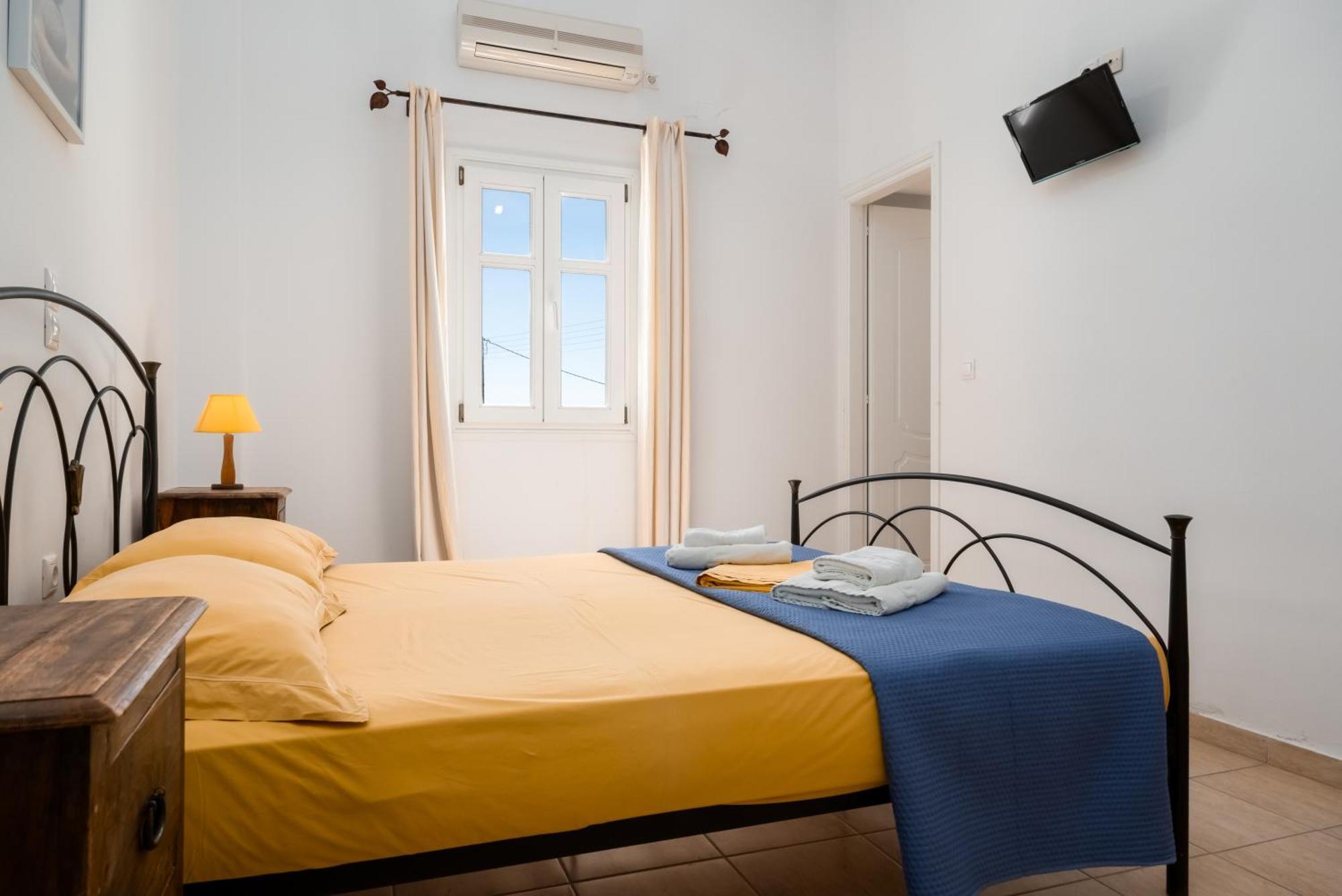 Afroditi Studios Parikia  Ngoại thất bức ảnh